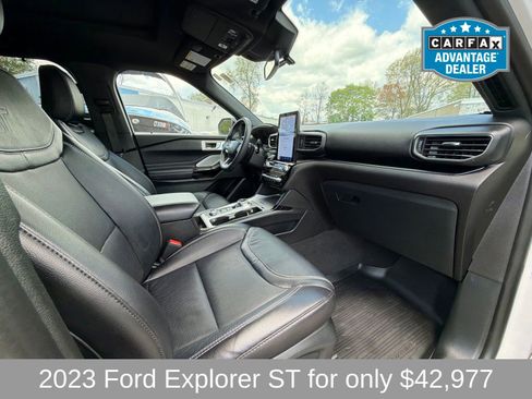 Used 2023 Ford Explorer ST w/ Equipment Group 401A AWD/4WD image 16