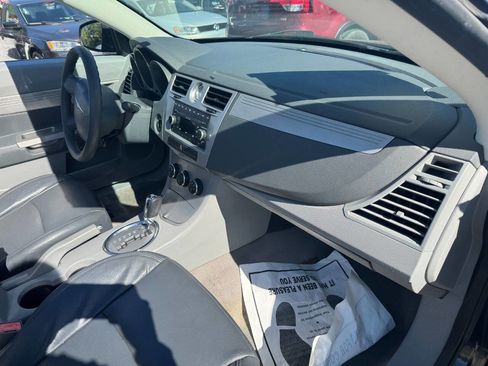 Used 2008 Chrysler Sebring LX image 15