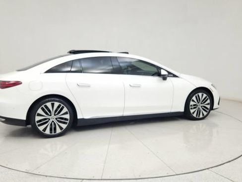 Used 2023 Mercedes-Benz EQE 500 4MATIC Sedan image 11
