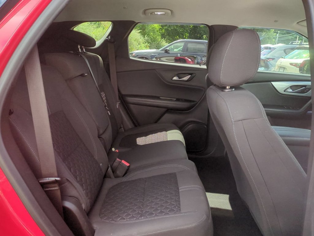 Used 2021 Chevrolet Blazer LT AWD/4WD image 25