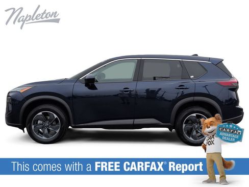 Used 2025 Nissan Rogue SV FWD image 2