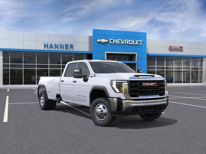 New 2026 GMC Sierra 3500 Pro w/ 1SA Pro Safety Plus Package