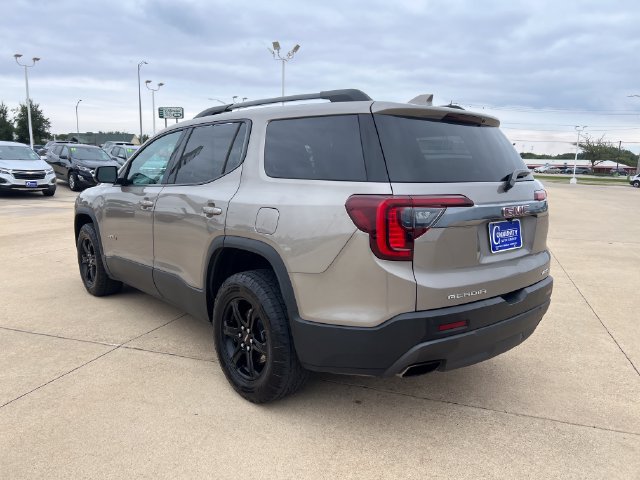 Certified 2023 GMC Acadia AT4 w/ Technology Package AWD/4WD image 3