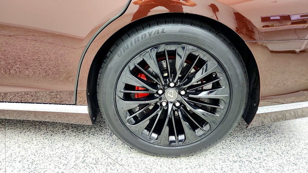 Used 2018 Lexus LS 500 w/ Luxury Package RWD image 9