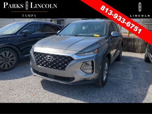 Used 2019 Hyundai Santa Fe SEL FWD image 4