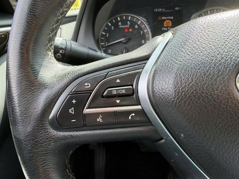 Used 2018 INFINITI Q50 Luxe w/ Essential Package (3.0T Luxe) image 23