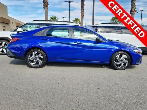 Certified 2025 Hyundai Elantra Sport image 26