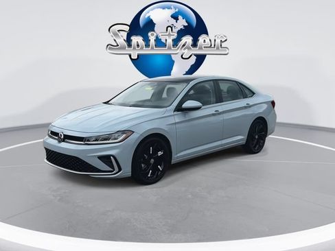 New 2026 Volkswagen Jetta SE FWD image 4