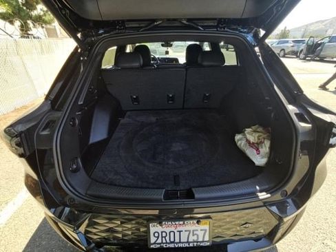 Used 2025 Chevrolet Equinox EV RS w/ Convenience Package II FWD image 2