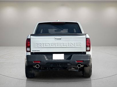 New 2025 Honda Ridgeline RTL