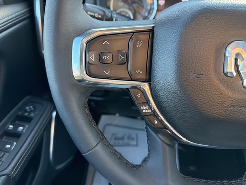 Used 2025 RAM 1500 Laramie image 26