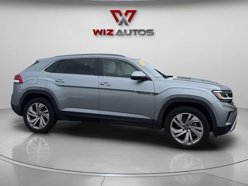 Used 2021 Volkswagen Atlas Cross Sport SEL AWD/4WD image 6