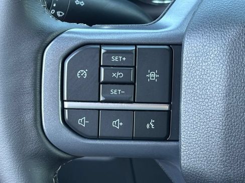 Used 2023 Ford F150 Lariat AWD/4WD image 22