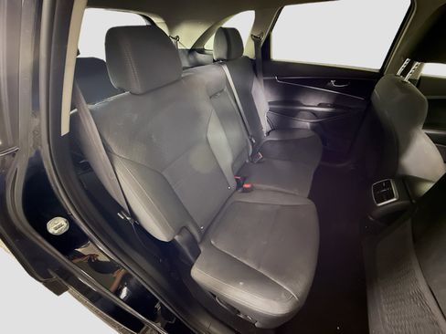 Used 2020 Kia Sorento LX image 26
