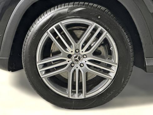 New 2025 Mercedes-Benz GLS 450 450 image 12