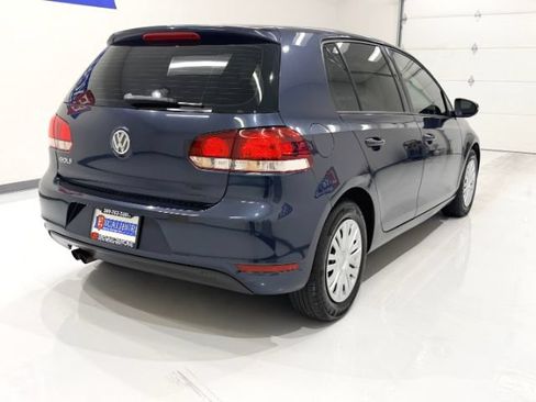 Used 2013 Volkswagen Golf 4-Door FWD image 11