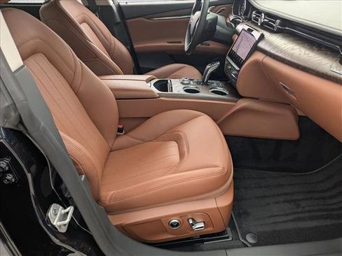 Used 2022 Maserati Quattroporte GT image 22