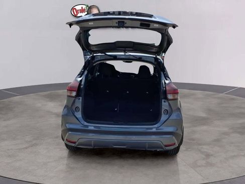 Used 2025 Nissan Kicks Play S image 19