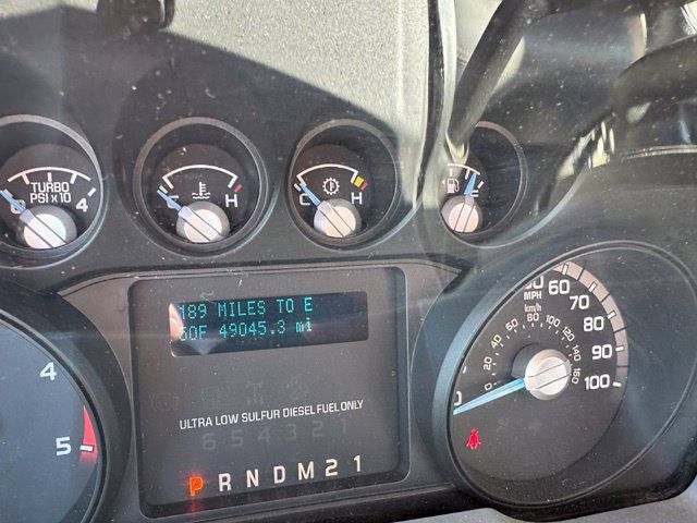 Used 2012 Ford F250 XL w/ Snow Plow Prep Pkg AWD/4WD image 15