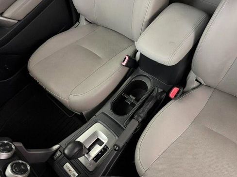 Used 2016 Subaru Forester 2.5i Limited AWD/4WD image 6