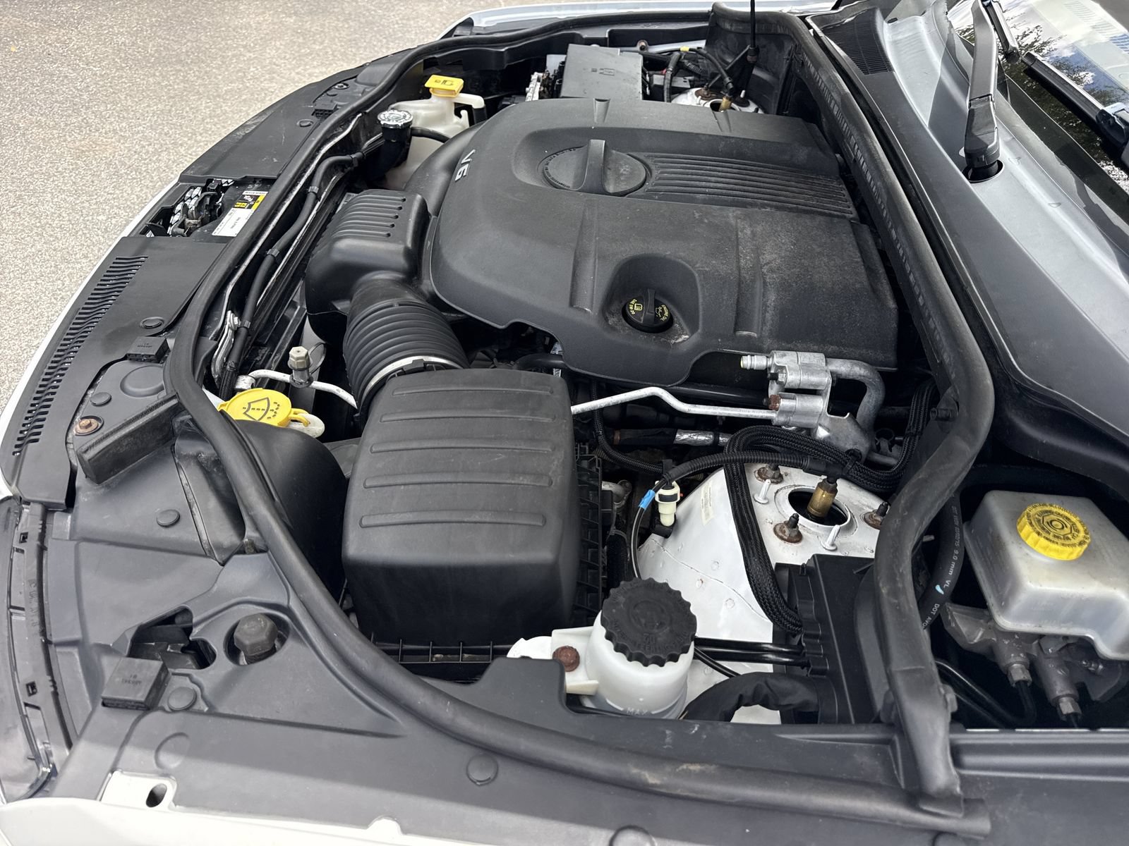 Used 2015 Jeep Grand Cherokee Summit AWD/4WD image 36