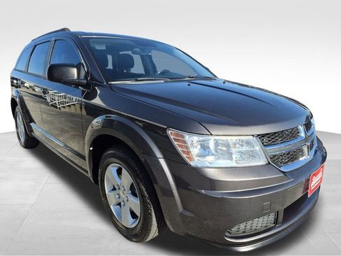 Used 2016 Dodge Journey SE w/ Flexible Seating Group image 5