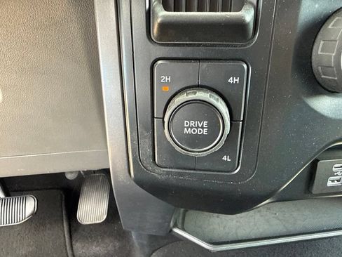 Used 2023 Ford F150 XLT AWD/4WD image 24