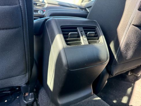Used 2020 Honda Accord EX image 8