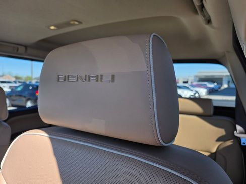 Used 2018 GMC Sierra 3500 Denali w/ Duramax Plus Package AWD/4WD image 22