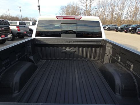 New 2026 Chevrolet Silverado 1500 LT Trail Boss w/ Convenience Package II image 8