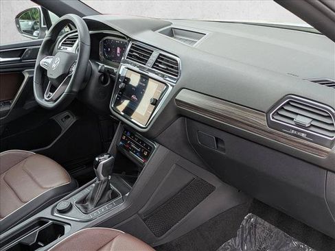Used 2024 Volkswagen Tiguan SEL R-Line AWD/4WD image 23
