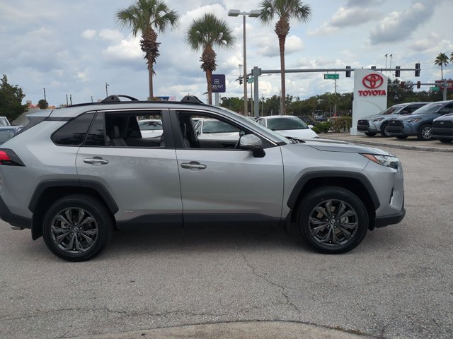 Certified 2022 Toyota RAV4 Limited AWD/4WD image 4