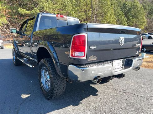 Used 2016 RAM 1500 Laramie w/ Convenience Group image 7