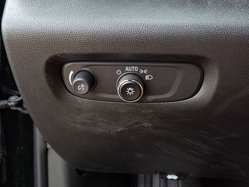 Certified 2023 Chevrolet Traverse LT image 26