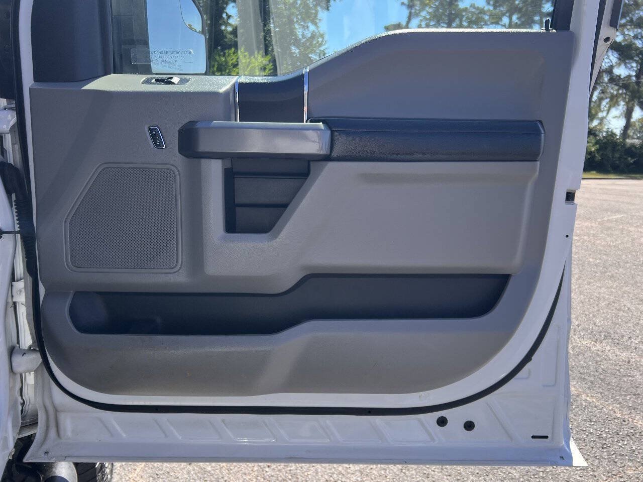 Used 2019 Ford F150 XLT w/ Trailer Tow Package AWD/4WD image 16