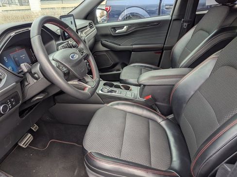 Used 2023 Ford Escape ST-Line image 25