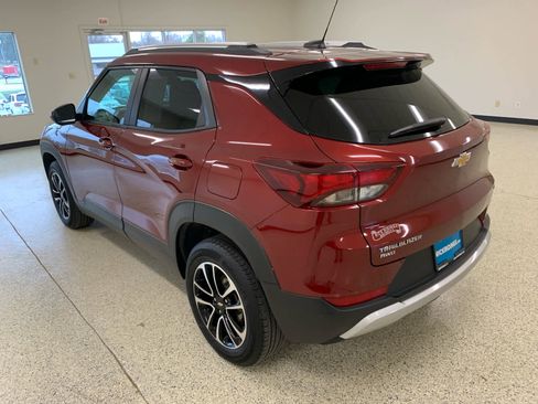 Used 2025 Chevrolet TrailBlazer LT image 8