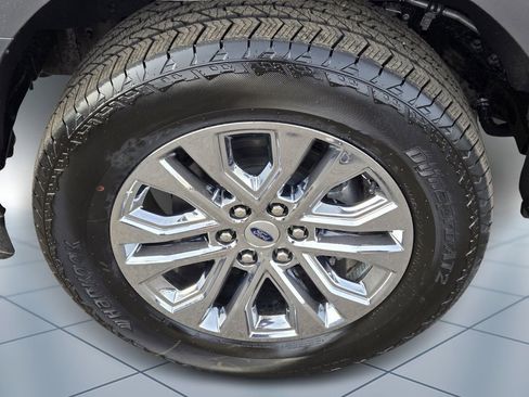 New 2025 Ford F150 Lariat w/ Equipment Group 501A Mid image 5