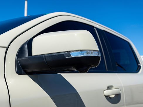 New 2025 Ford Ranger Raptor image 17