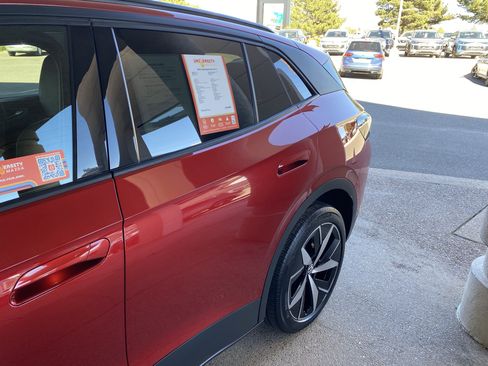 Certified 2023 Volkswagen ID.4 Pro S AWD/4WD image 55