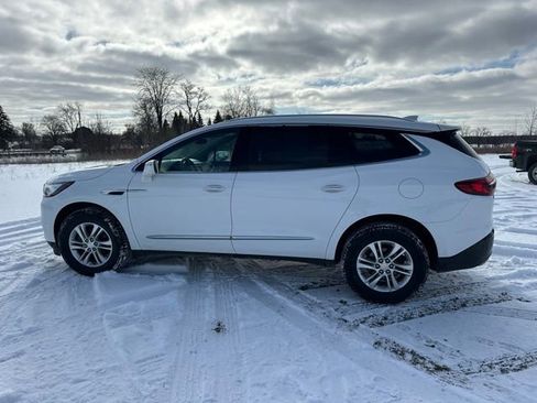 Used 2019 Buick Enclave Essence image 24