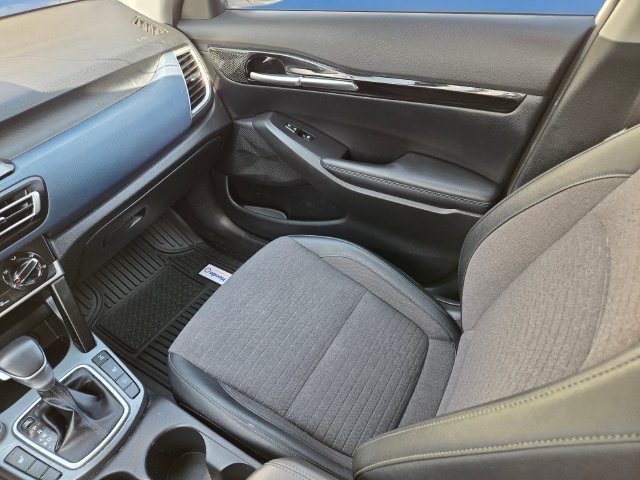 Used 2021 Kia Seltos S AWD/4WD image 18