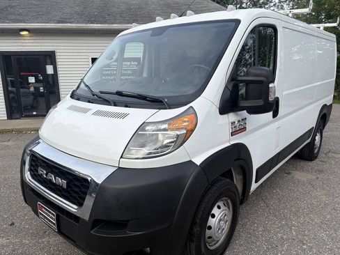 Used 2019 RAM ProMaster 1500 w/ Premium Appearance Group FWD image 3