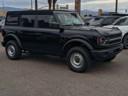 New 2025 Ford Bronco 4-Door