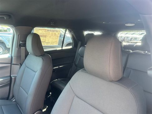 New 2025 Ford Explorer 4WD Police Interceptor image 17