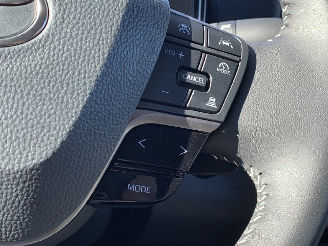 Used 2026 Toyota Camry SE FWD image 23