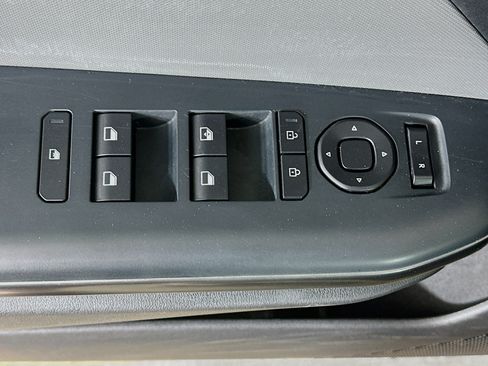 Used 2025 Kia K4 FWD image 15