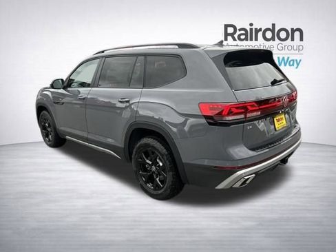New 2026 Volkswagen Atlas Peak Edition AWD/4WD image 5