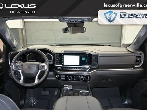 Used 2023 Chevrolet Silverado 1500 RST w/ Z71 Off-Road Package AWD/4WD image 25