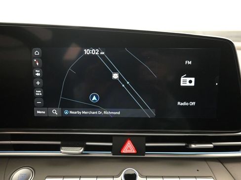 Certified 2024 Hyundai Elantra SEL FWD image 16